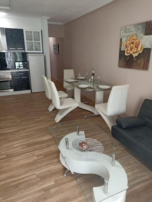 Ferienwohnung Precioso Piso En Frente Del Mar Torrevieja Exterior foto