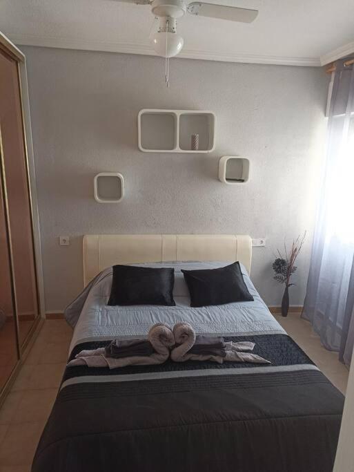 Ferienwohnung Precioso Piso En Frente Del Mar Torrevieja Exterior foto