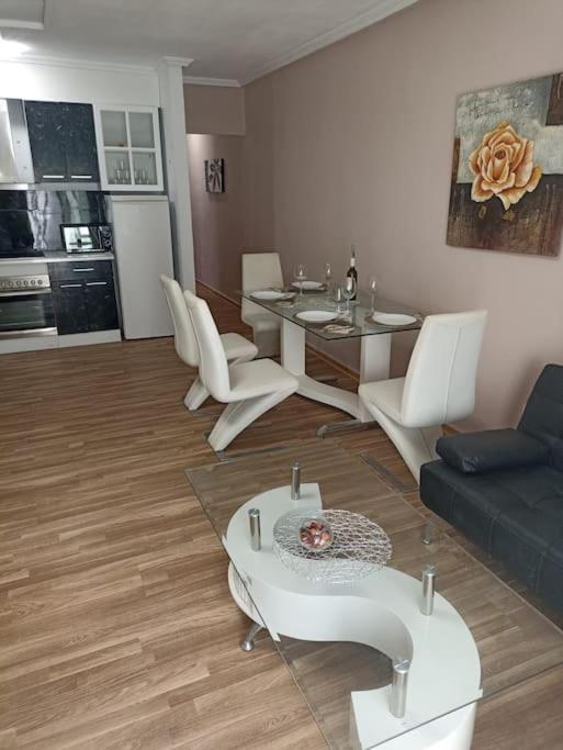 Ferienwohnung Precioso Piso En Frente Del Mar Torrevieja Exterior foto